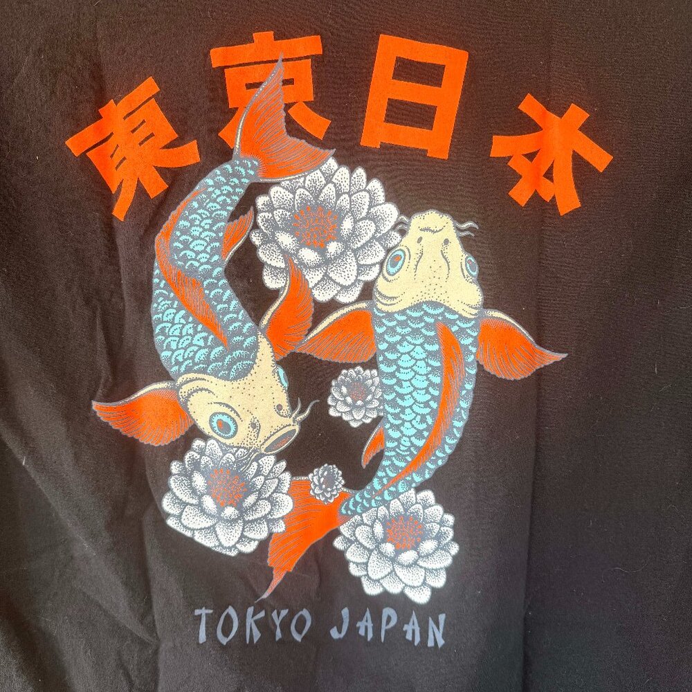 Tokyo Japan Koi Fish Kanji Graphic Tee Japancore Harajuku Streetwear Medium